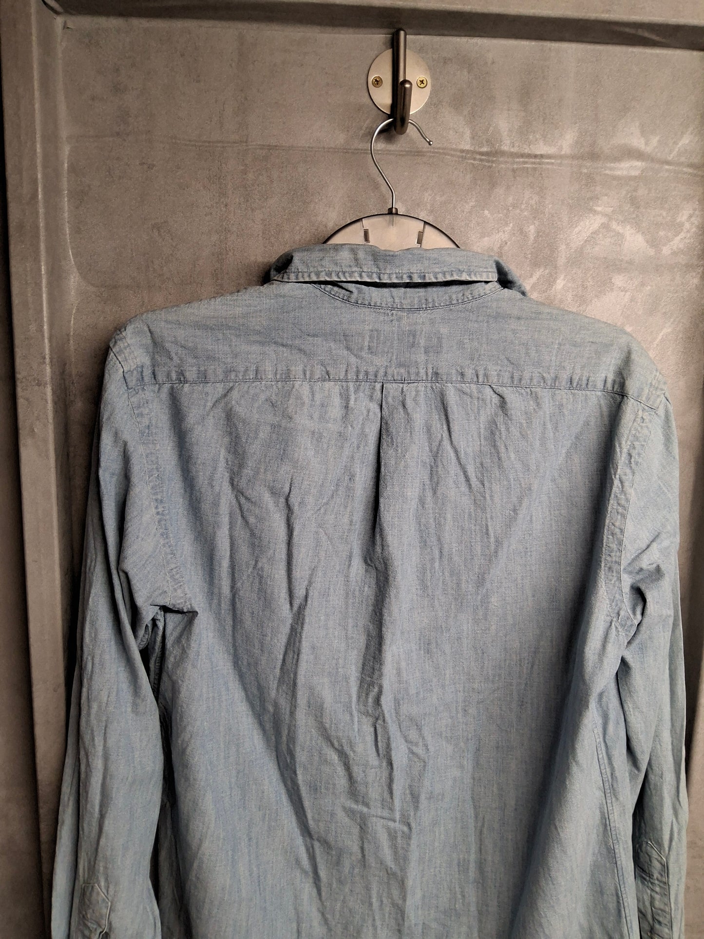 Ralph Lauren Men’s Denim Blue Shirt – Long Sleeve – Classic Fit – 100% Cotton – Size M