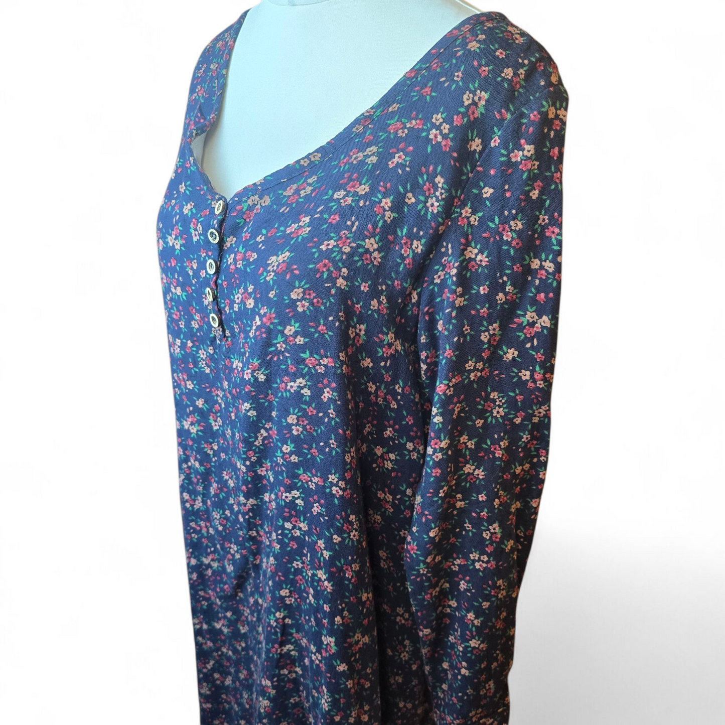 Gracila Navy Floral Maxi Dress – Size M (Pit to Pit 18.5") | Rayon & Cotton | Oversized Fit