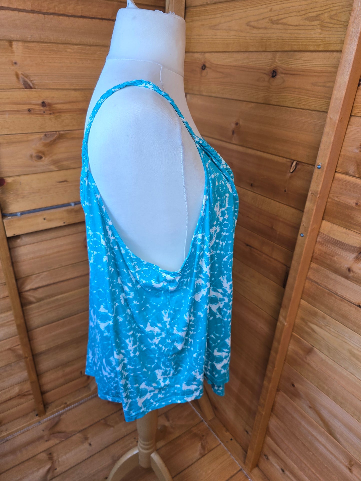 Tu Blue & White Printed Camisole Top Size 26 | 100% Cotton | Braided Straps | Pointed Hem