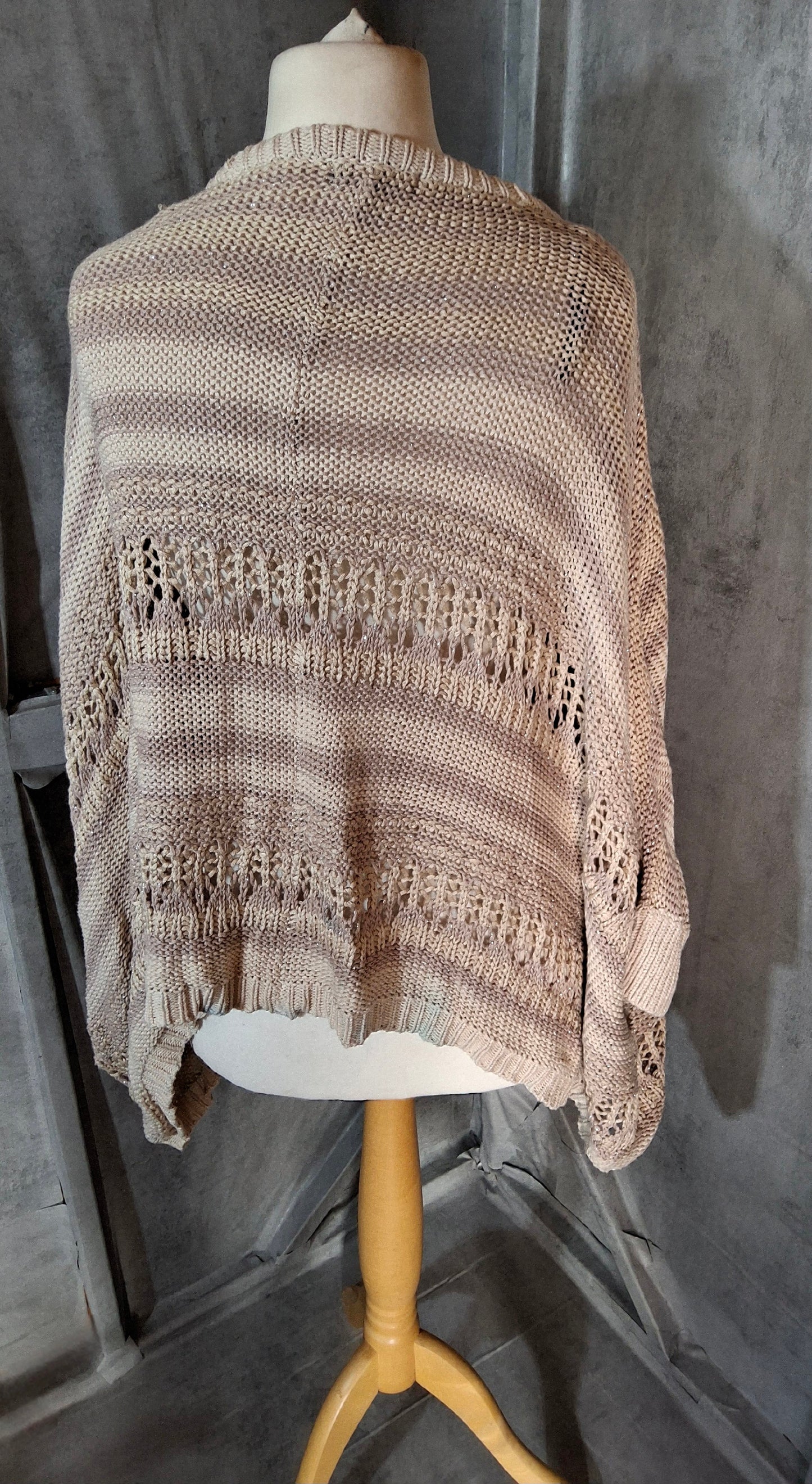 Matalan Beige & Cream Glitter Knit Waterfall Cardigan – Size 18