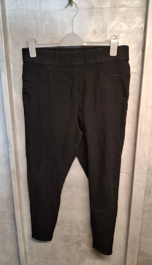 Matalan Black Skinny Jeggings – Size 16 – High Waist, Elasticated Fit
