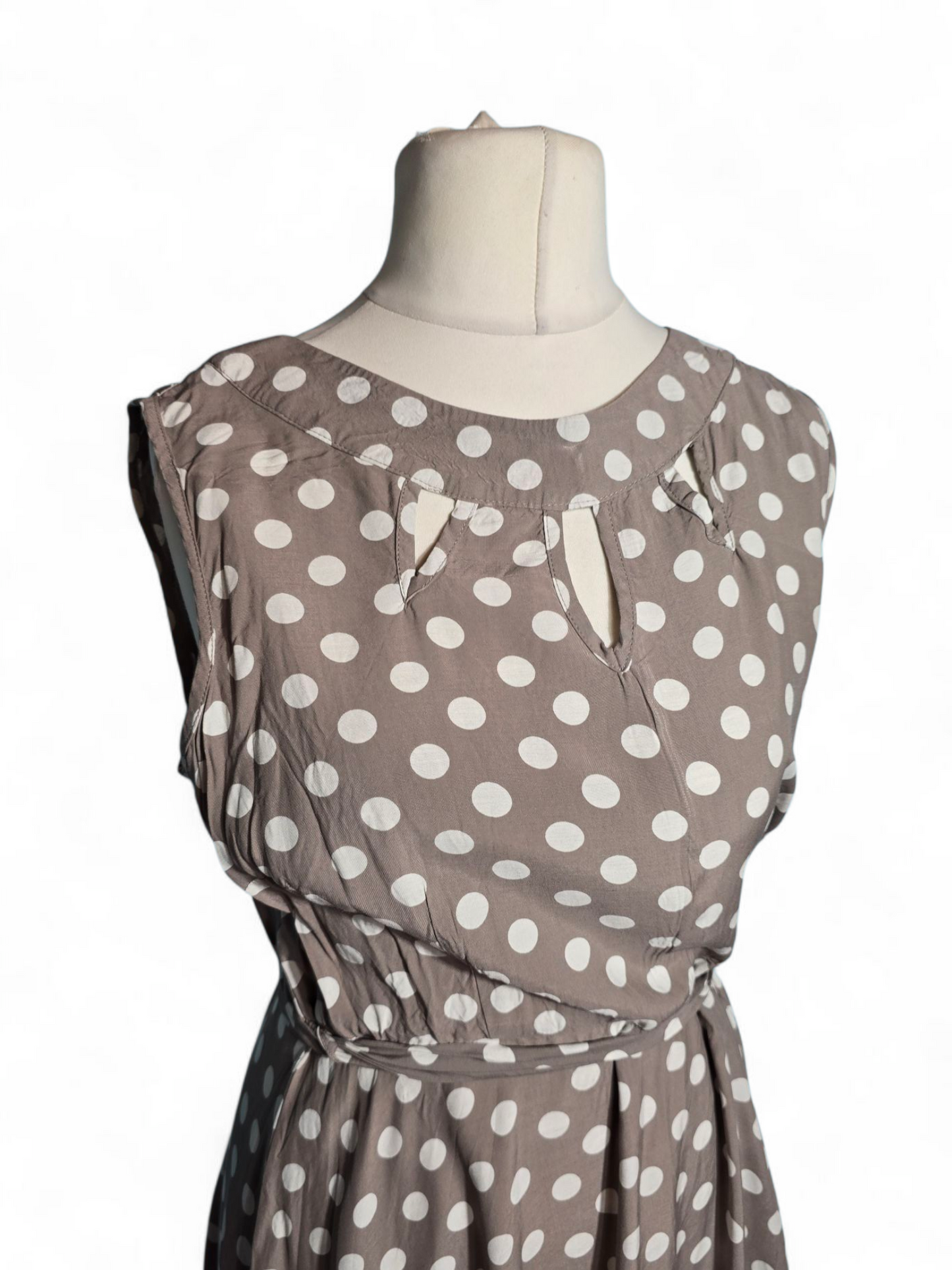 Wallis Petite Light Brown & White Polka Dot Flared Midi Dress | Sleeveless | Belted | 100% Viscose Size 16