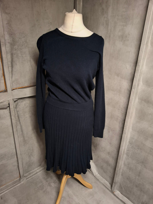 Boden Navy Knitted Midi Dress – Size 10 – Pleated Skirt Elegance