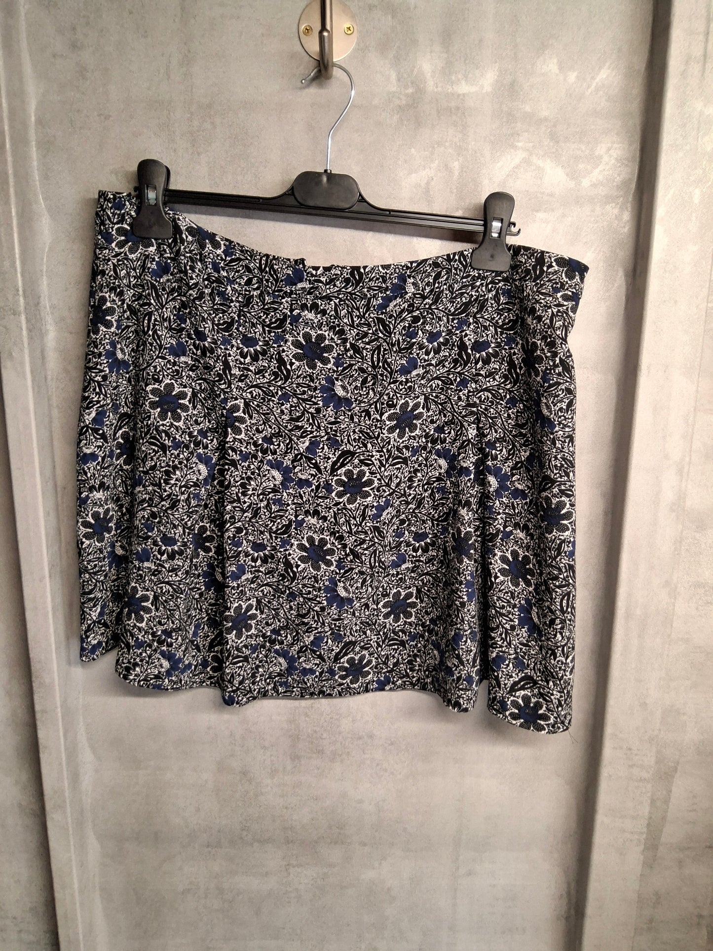 Next Black & Blue Floral Mini Skirt Size 16 – Lightweight, Back Zip, 100% Polyester, Unlined