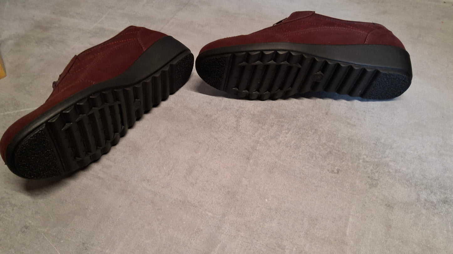 Damart Burgundy Zip-Up Wedge Comfort Shoes – Size 8