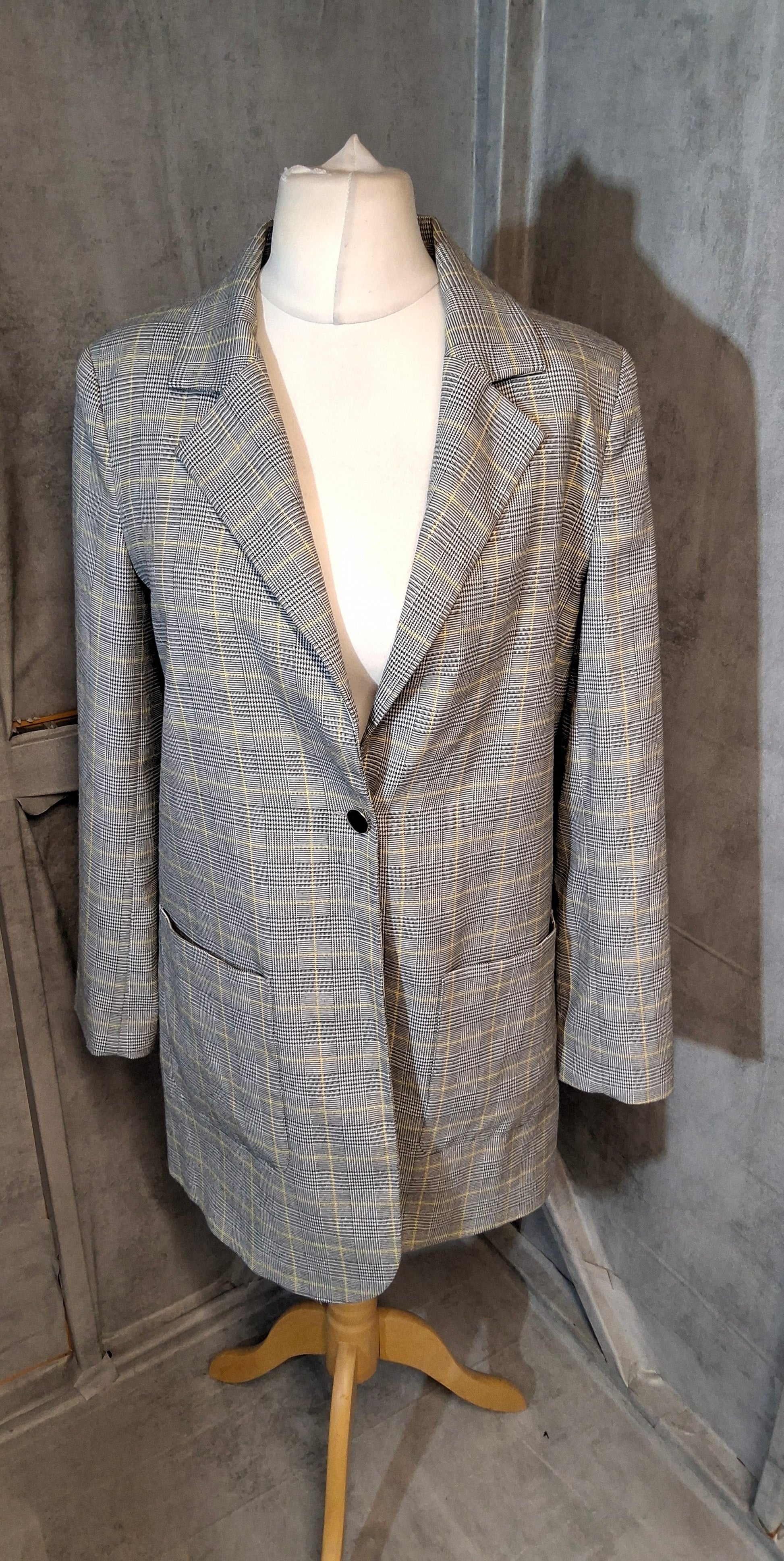 M&S Grey & Yellow Check Oversized Midi Blazer – Size 10
