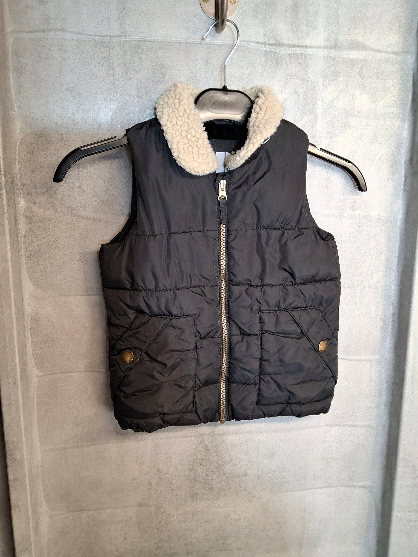 Next Boys Black Gilet with Sheepskin Collar – Age 3-4 Years