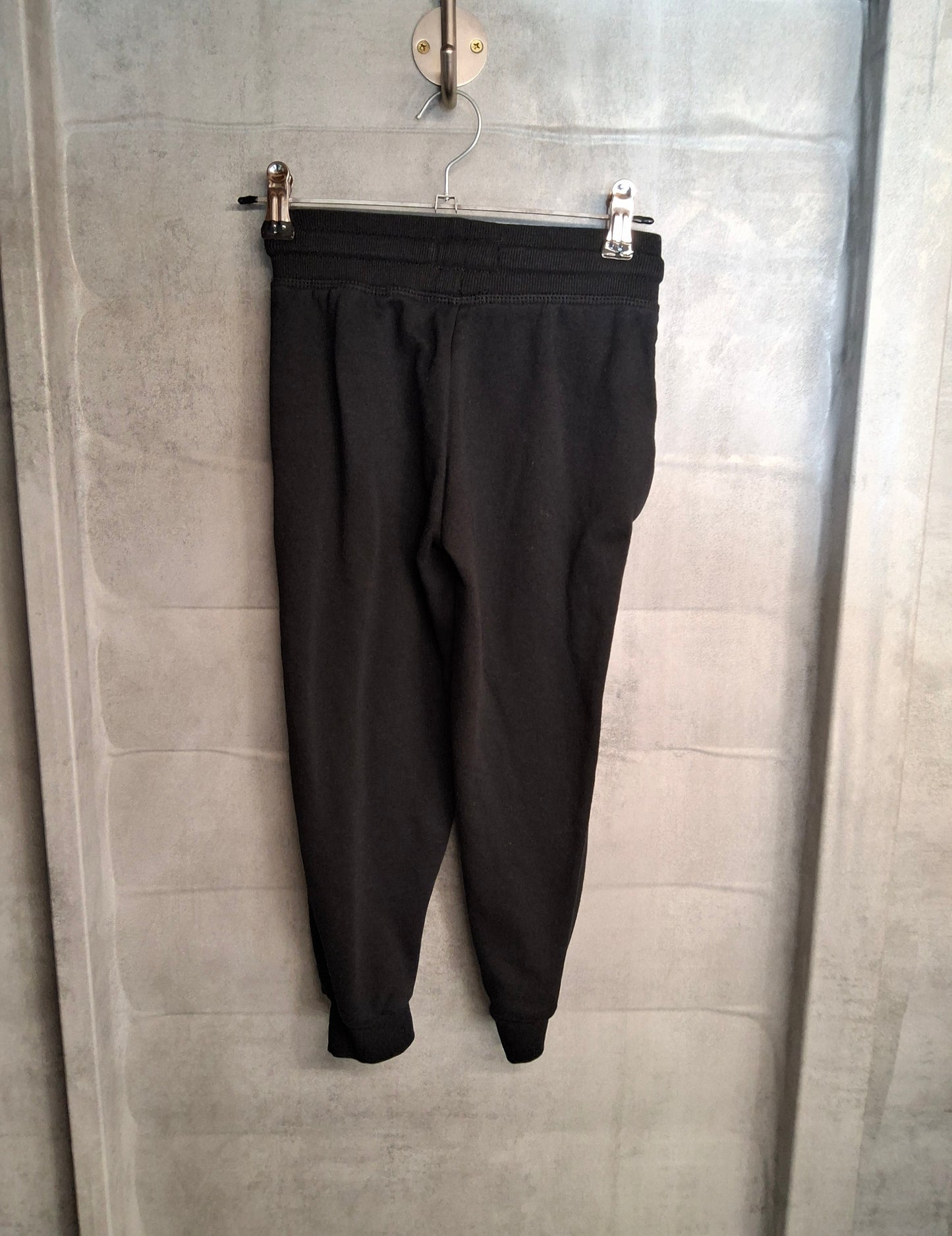 Primark Boys Black Joggers – Age 5-6 Years – Cuffed