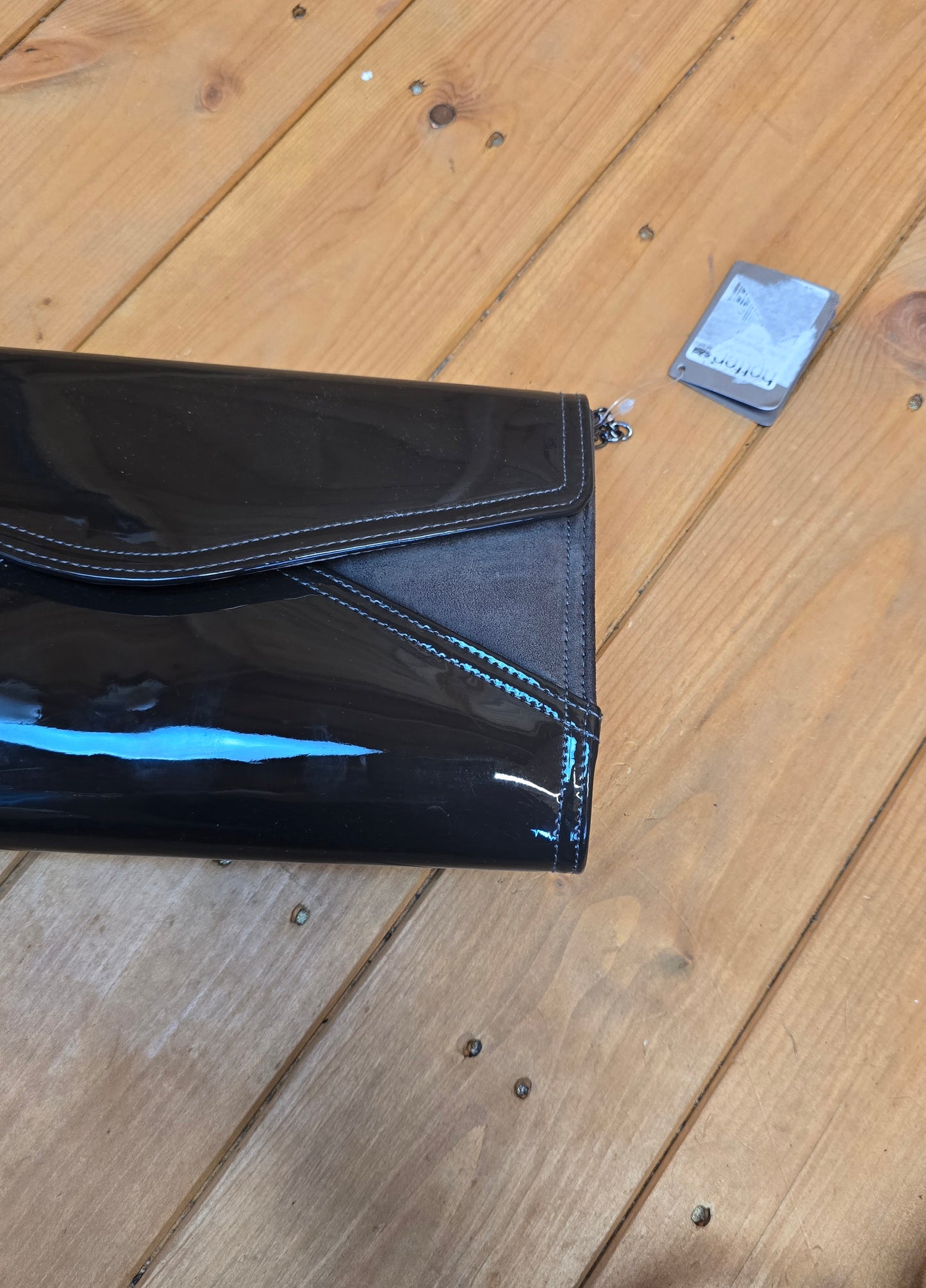 🖤 Hotter Black Patent Clutch Bag with Chain Strap – New with Tags