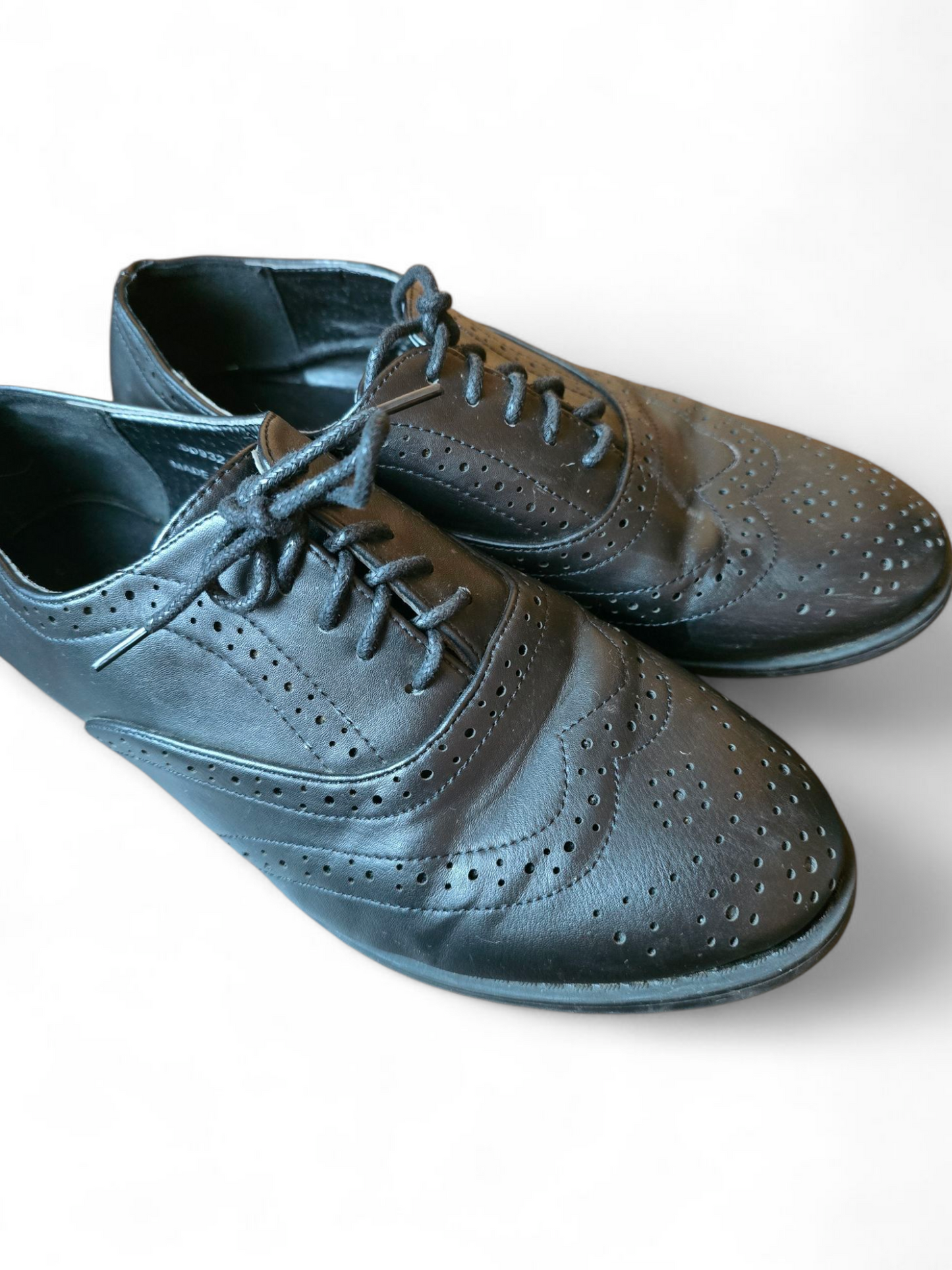New Look Black Round Toe Lace-Up Flat Shoes Size 5 – Wide Fit, Light Wear, Smart Casual