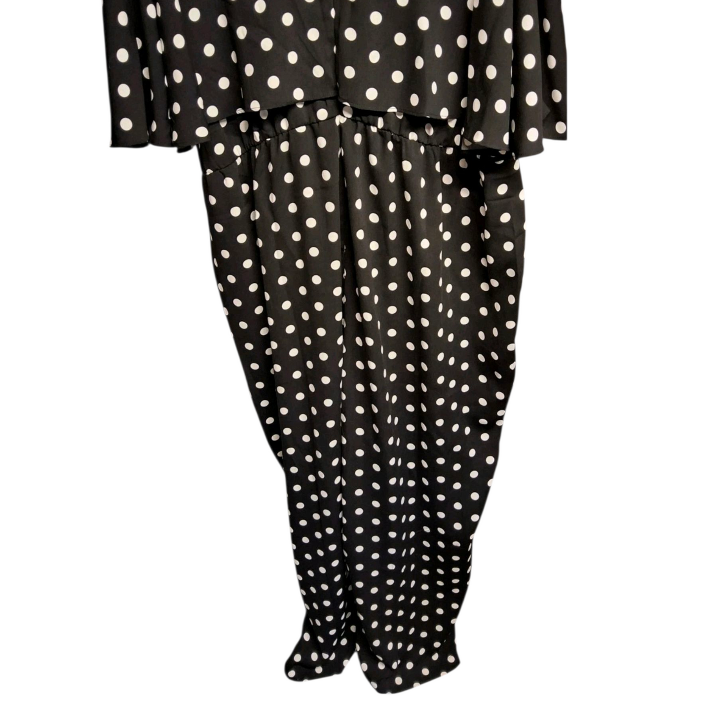 Wallis Black & White Polka Dot Jumpsuit – UK 26 – Serving curves and cocktails
