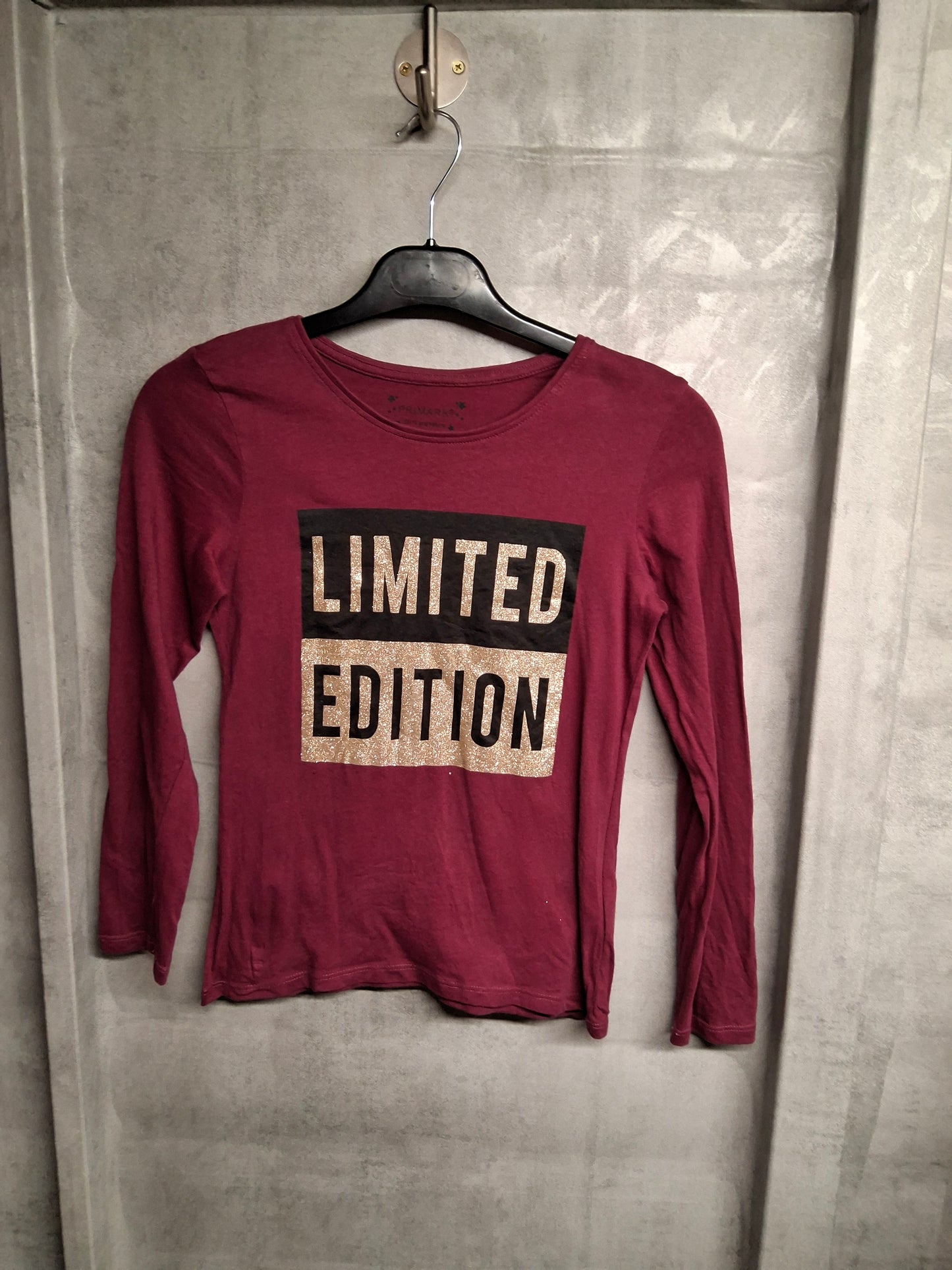 Primark Girls Purple & Gold Glitter Long Sleeved Tshirt age 10-11 years 