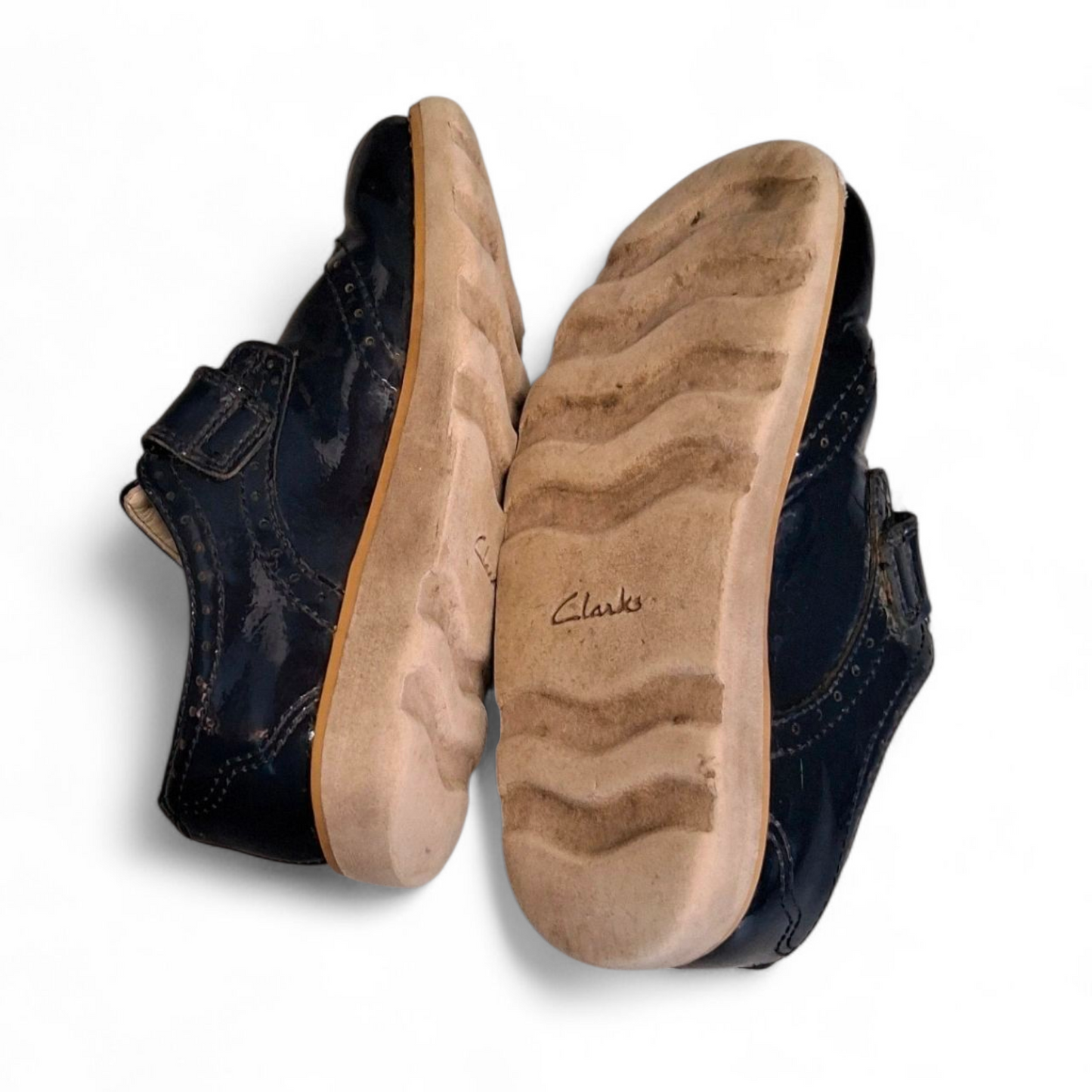 Clarks Navy Patent Brogue Shoes Size 8.5G – Velcro Fastening Kids School Shoes