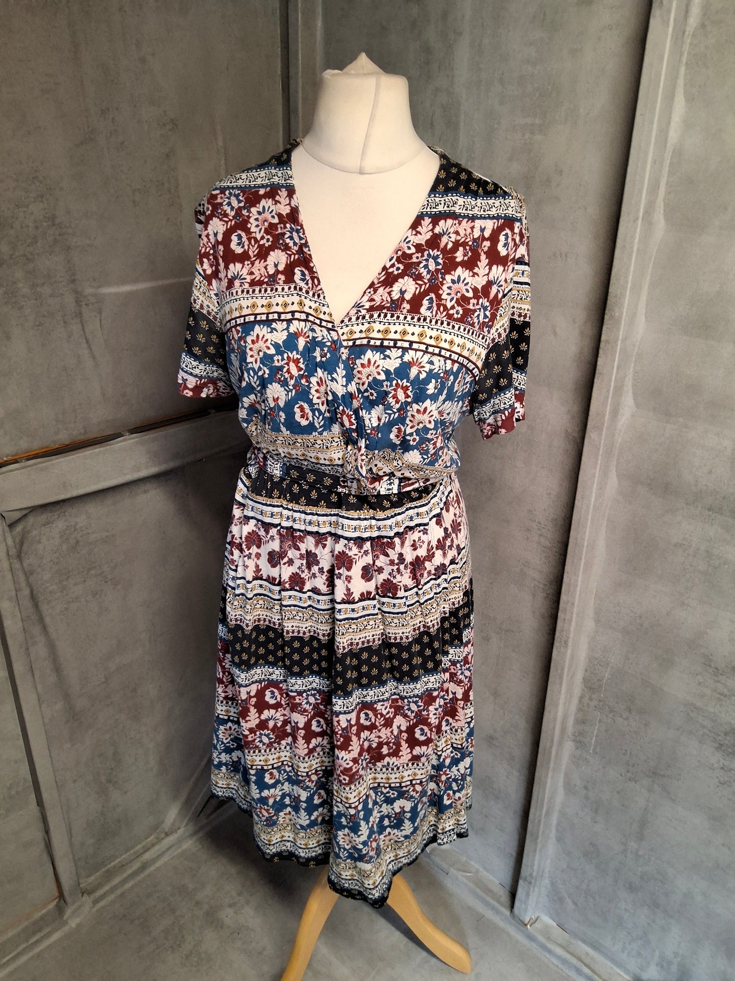FatFace Mixed Floral Stripe Midi Dress – Size 14 – Boho Cool