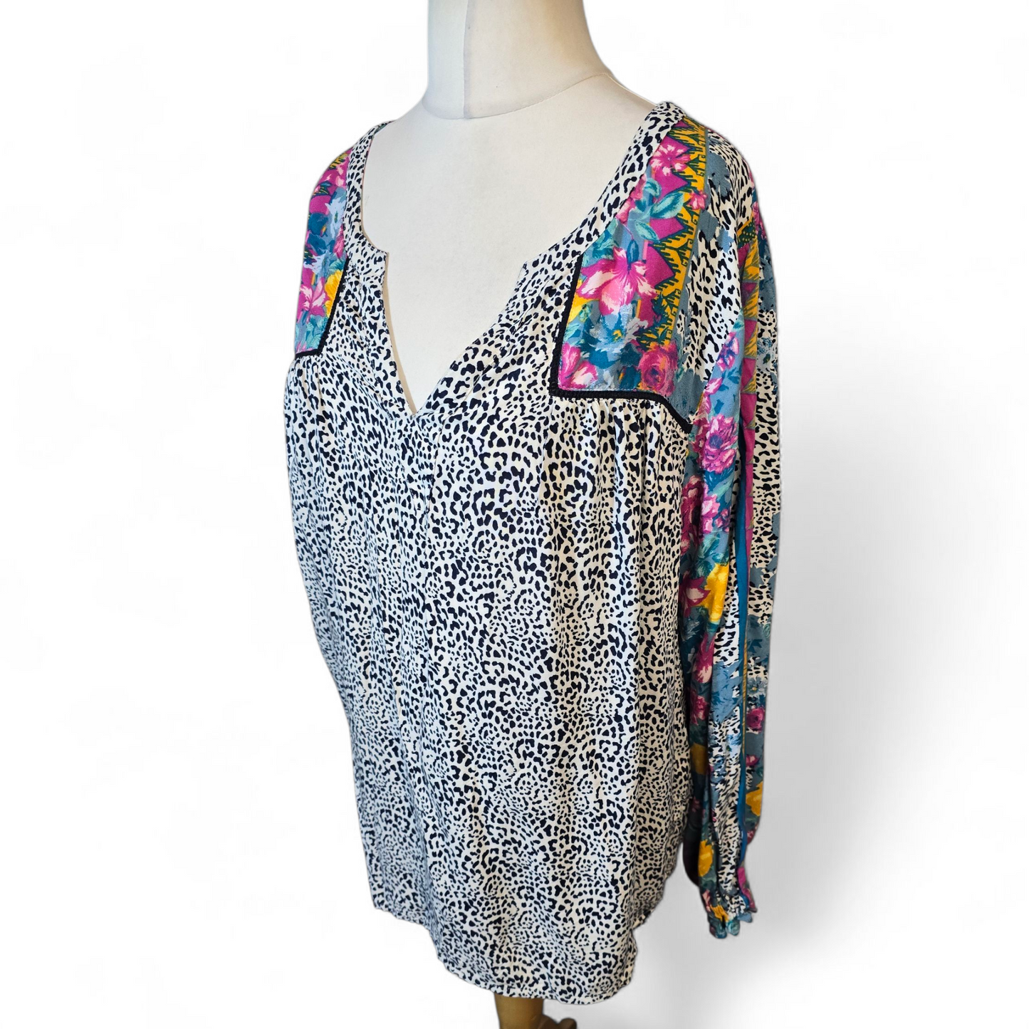 Tu Multicoloured Floral & Animal Print Blouse – Size 22