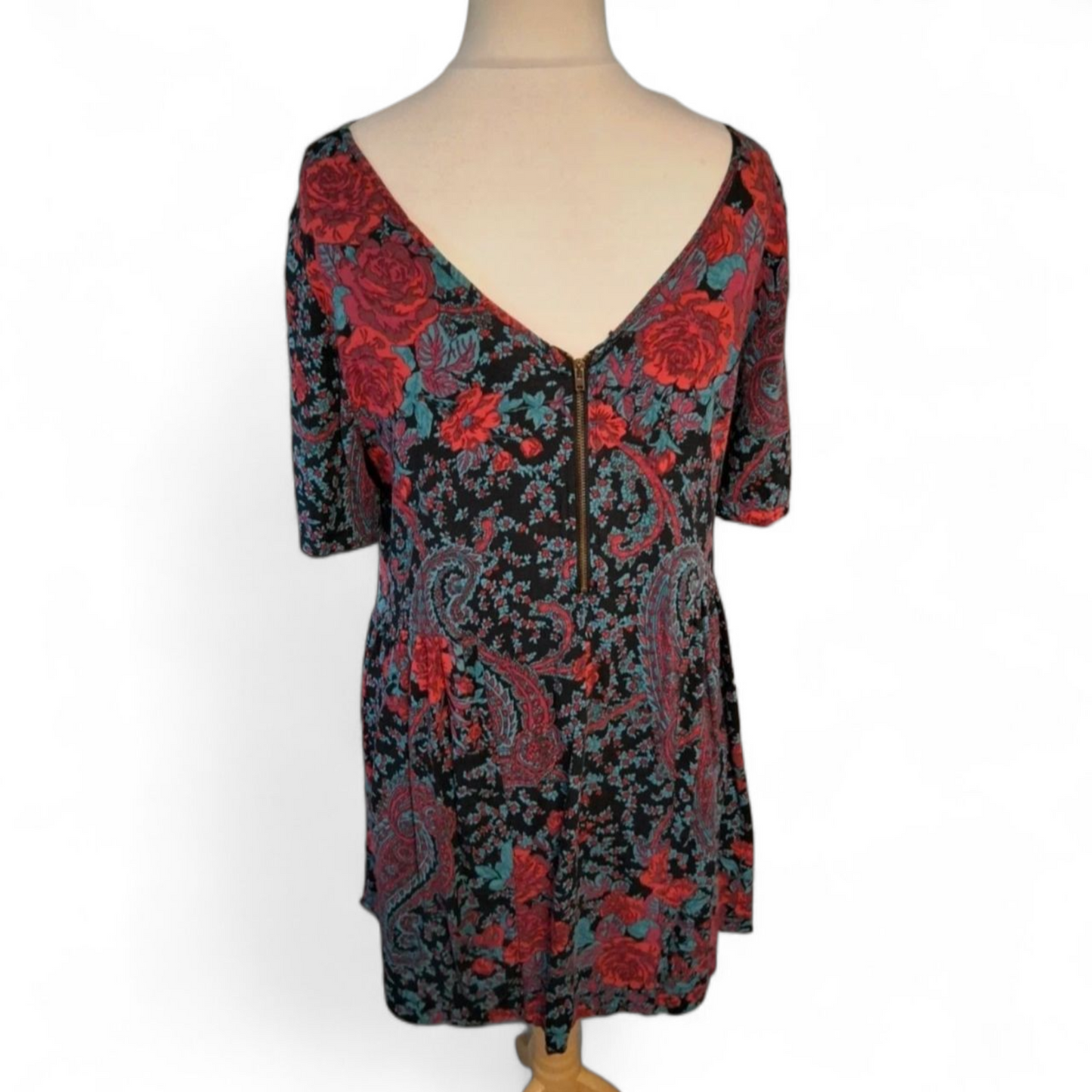 Staring at Stars Paisley Mini Dress – Size 12 Fit, Boho Babe Vibes