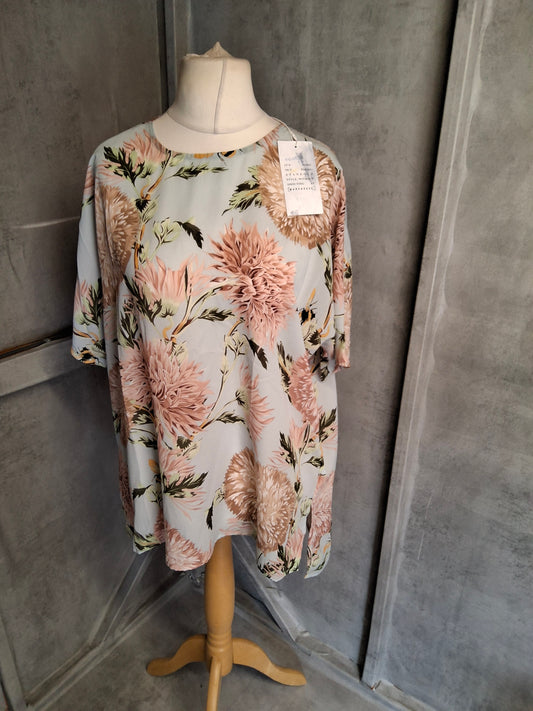 Warehouse Oversized Floral Print Top – Size M (UK 10–14) – NWT