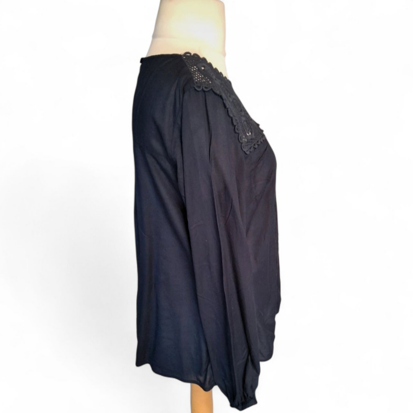 Laura Ashley Navy Long Sleeve Blouse – Size 14 – 100% Viscose