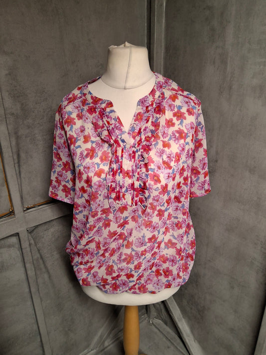 Country Casuals Pink Floral Frill Blouse – Size 16 – Sheer Lightweight Smart-Casual Top