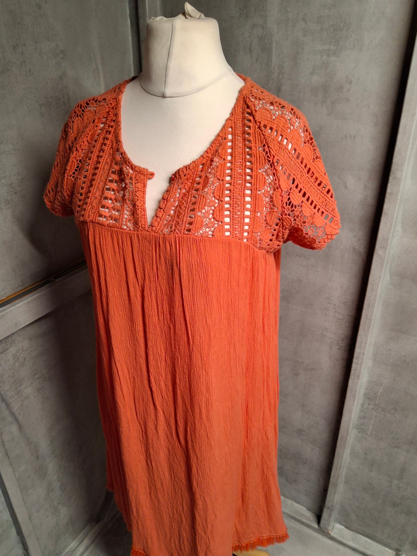 Next Coral Crochet Detail Crinkle Dress – Size 12 – Lightweight Knee-Length Summer Style