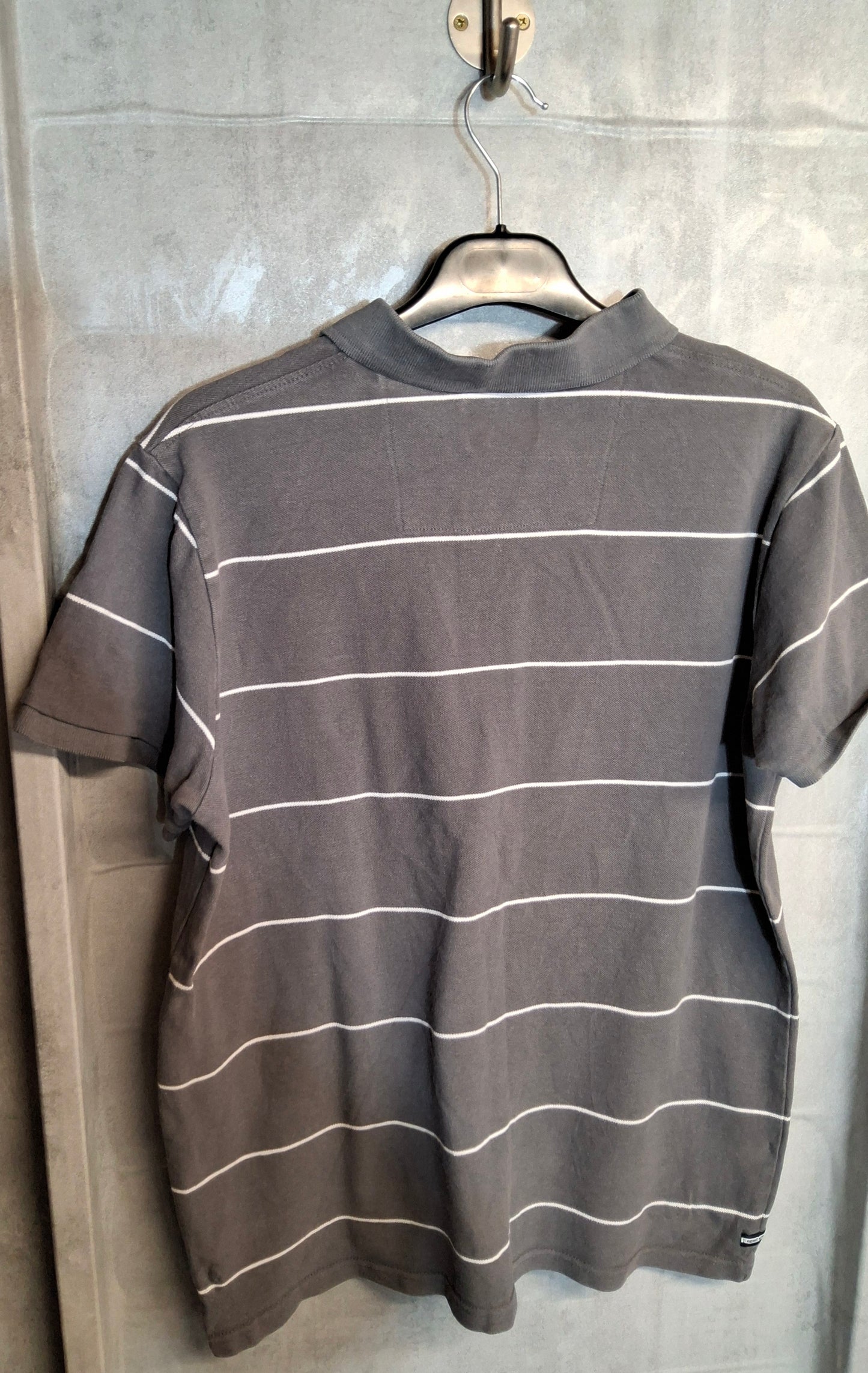 Weekend Offender Men’s Grey & White Polo Shirt – Size L – 100% Cotton