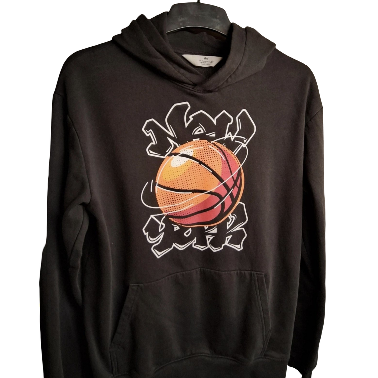 H&M Boys Black Hoodie – Age 14 Years – New York Basketball Print & Front Pocket