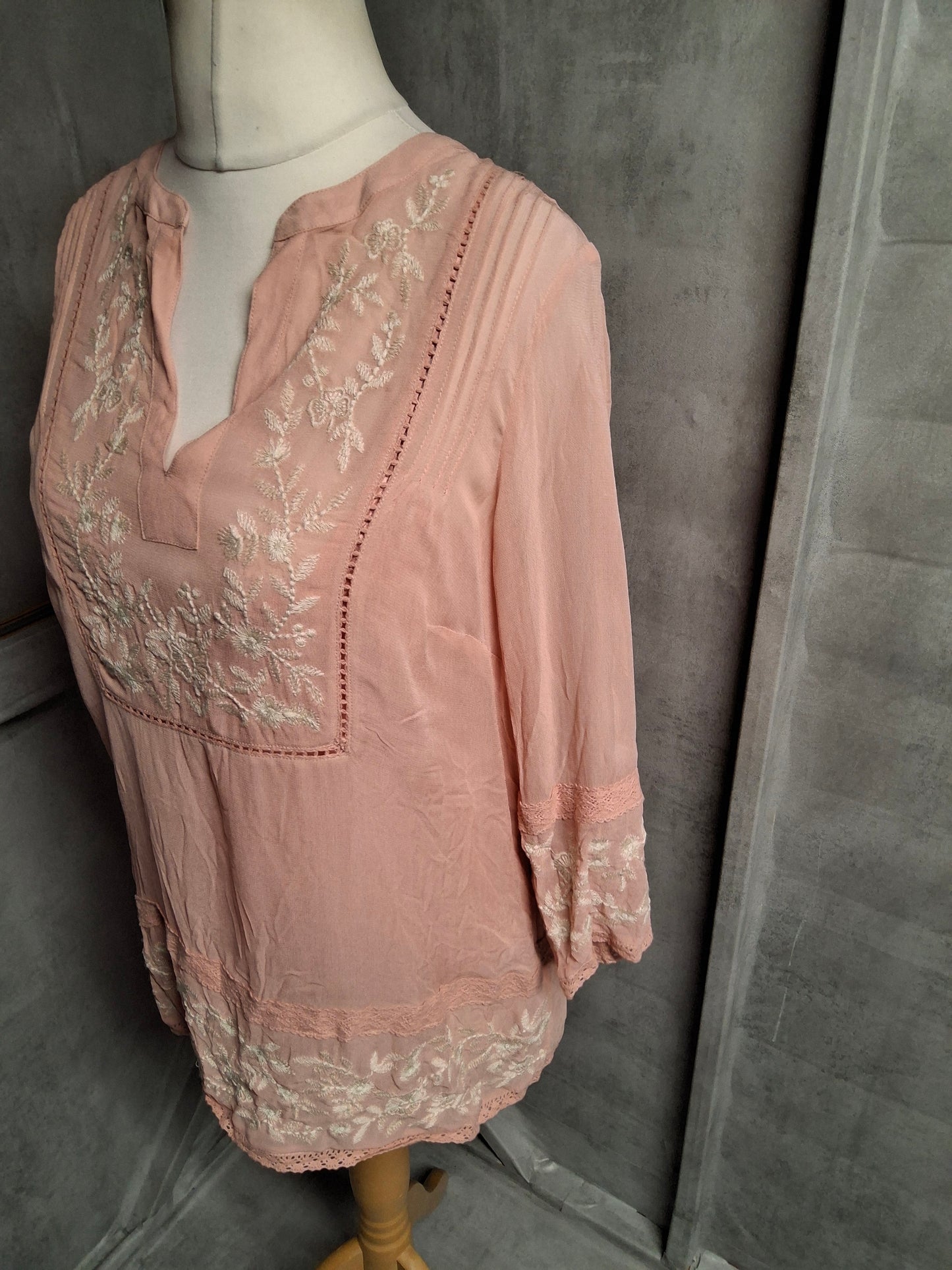 Monsoon Light Pink Embroidered Blouse – Size 12 – 100% Viscose – NWT RRP £49