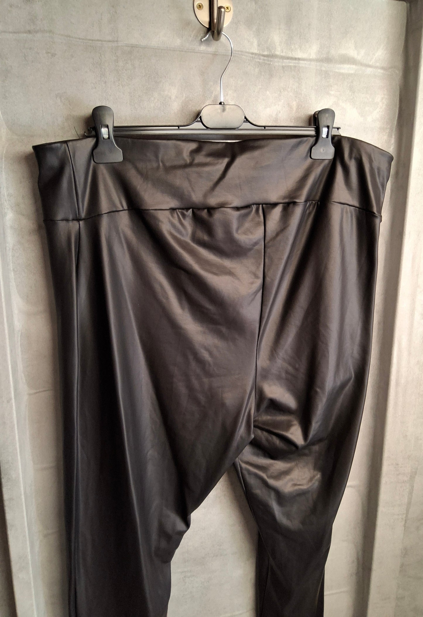 Live Unlimited Black Faux Leather Leggings – Size 28 – High Waist, Skinny Fit