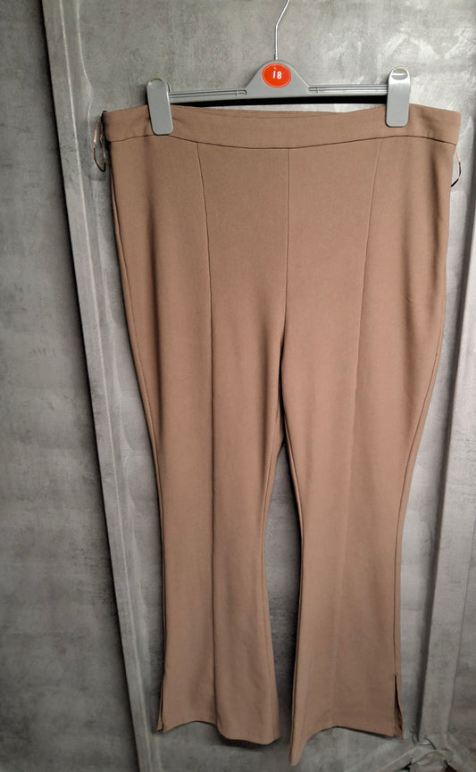 Primark Camel Ribbed Flared Leggings – Size 20 – High Waisted with Side Zip & Slit Hem