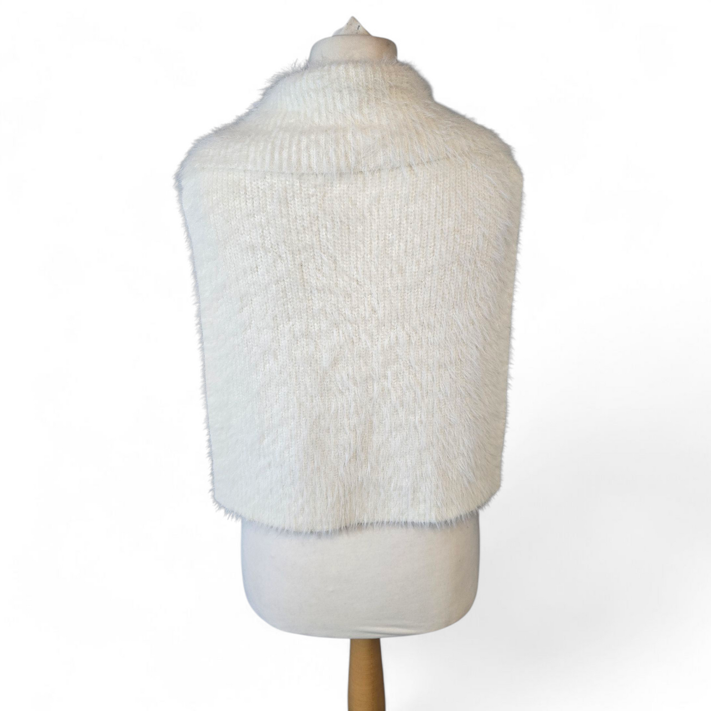 Primark White Fluffy Sleeveless Top – ¼ Zip Large Collar – One Size (Fits size 8–14)