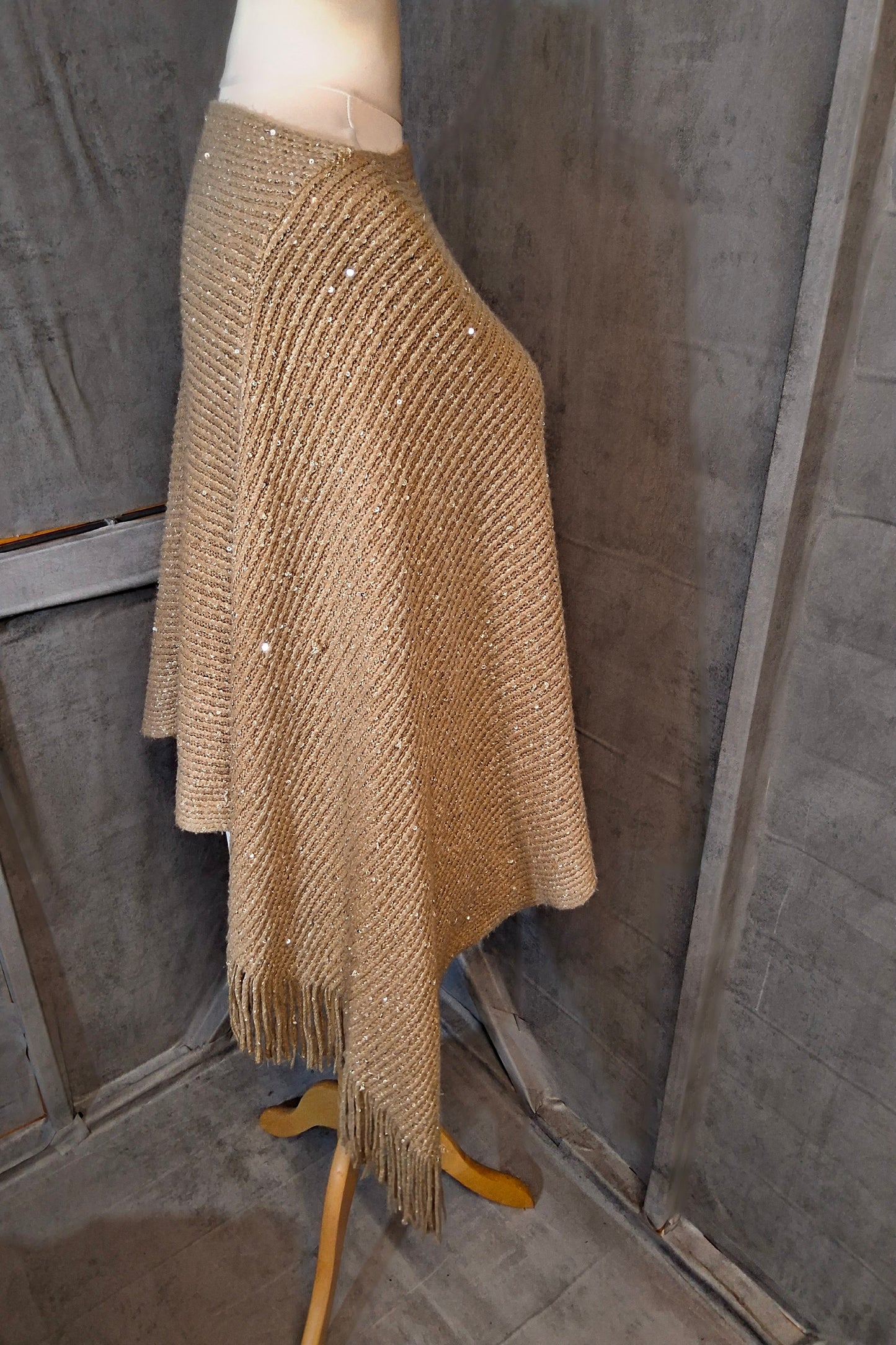 Beige Knitted Sequin Poncho with Tassel Trim – One Size (Fits size 12–18)
