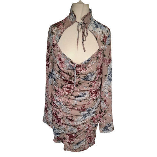PrettyLittleThing Floral Ruched Dress – Size 14 Romantic Chic