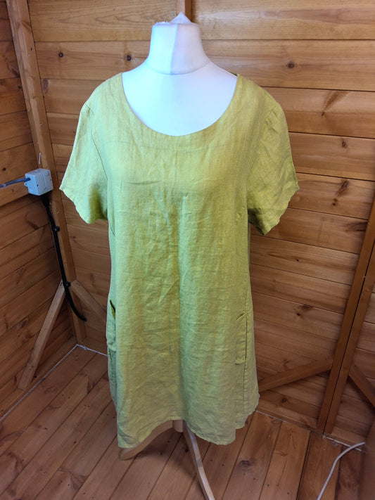 Vera Tucci Light Green Linen Midi Dress – Made in Italy – Size M/L