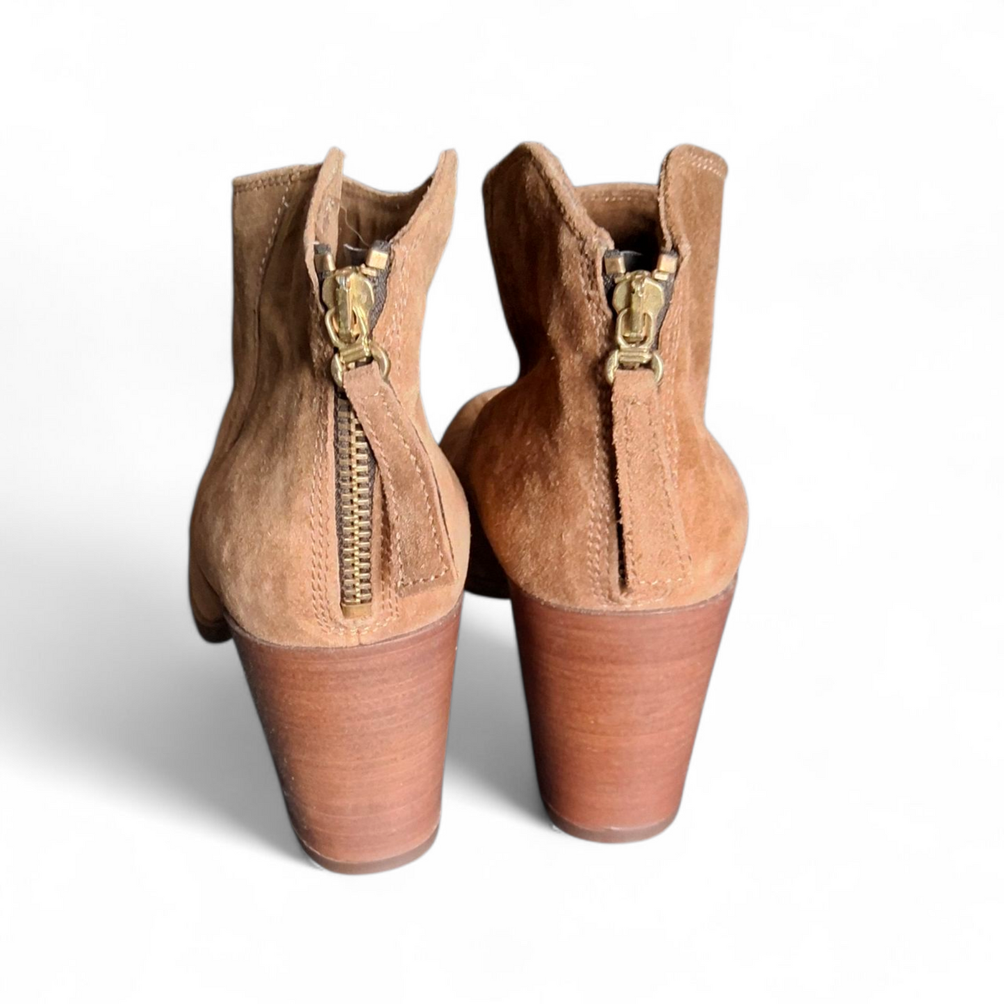 Clarks Narrative Light Brown Suede Ankle Boots – Block Heel 3.5" – UK 8 – New