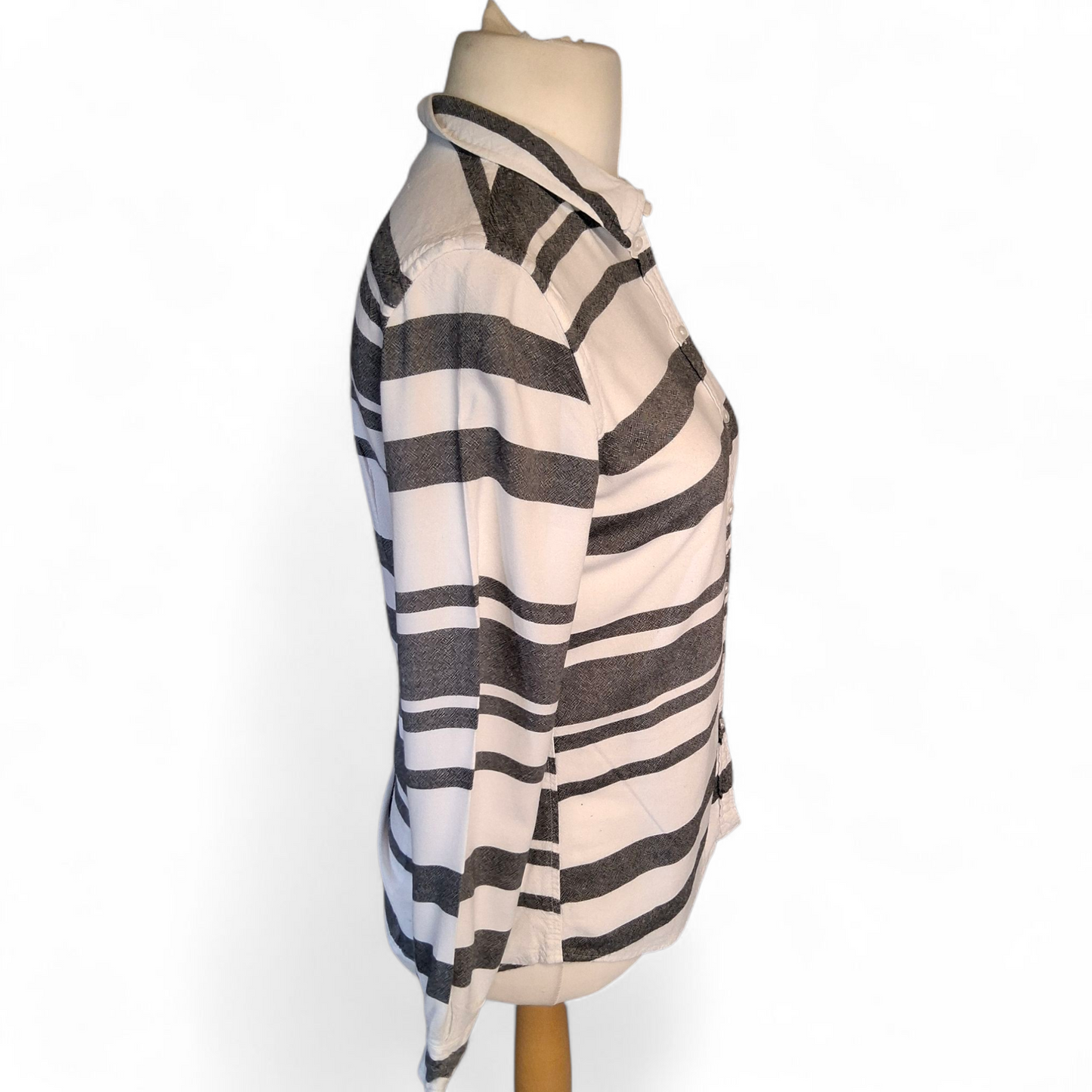 George Grey & White Striped Shirt – Size 12 – 100% Viscose