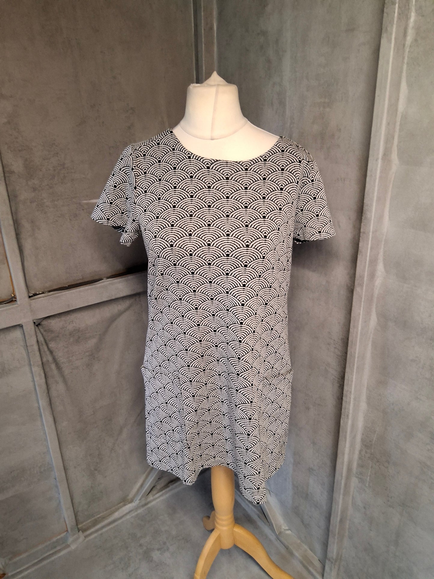 White Stuff Black & White Patterned Pocket Dress – Size 14