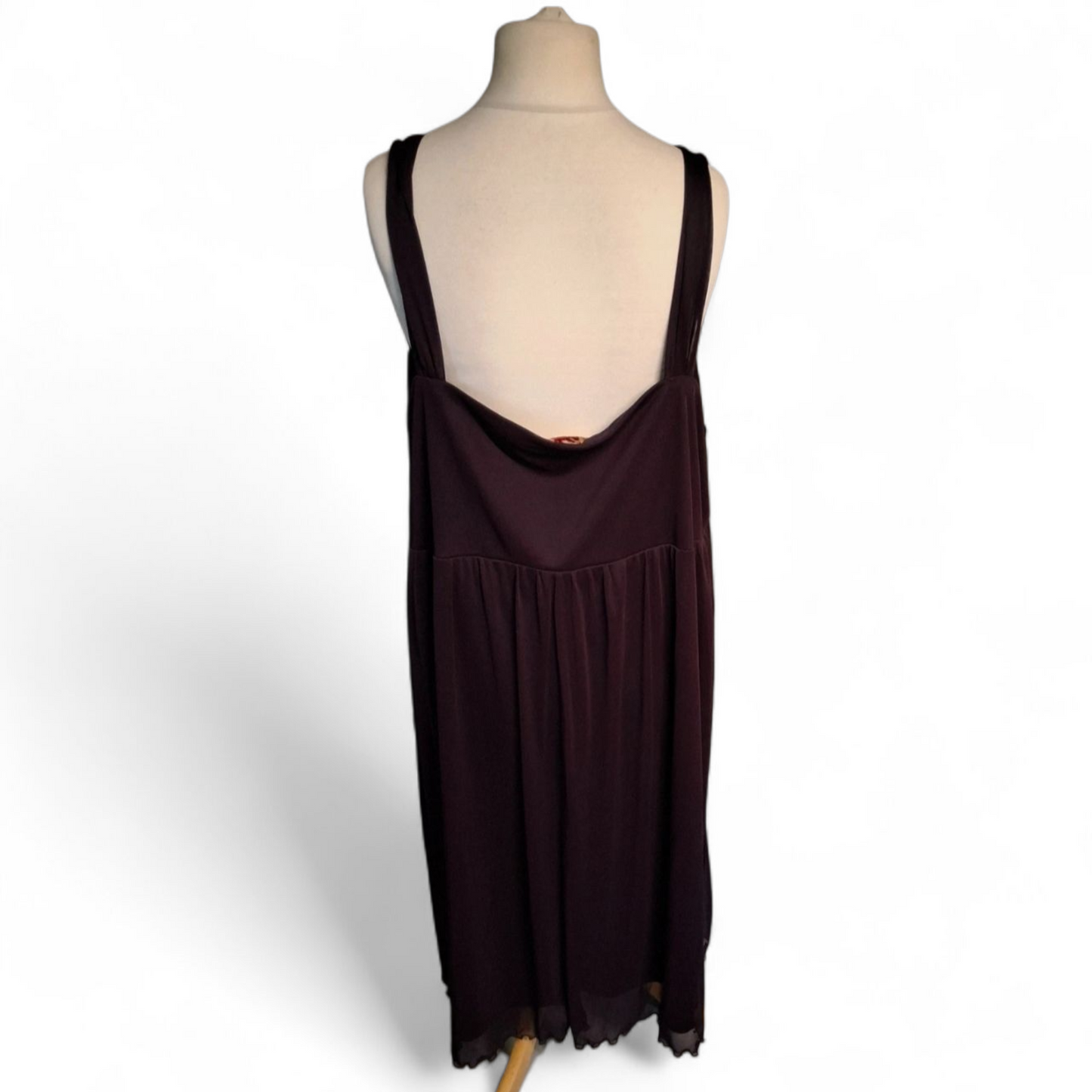 Lilly & Rose Two-Tone Purple Pleated Formal Dress – Size 28 – Evening Elegance