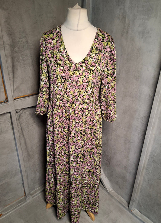 Nutmeg Pink & Green Floral Midi Dress – Size 12

