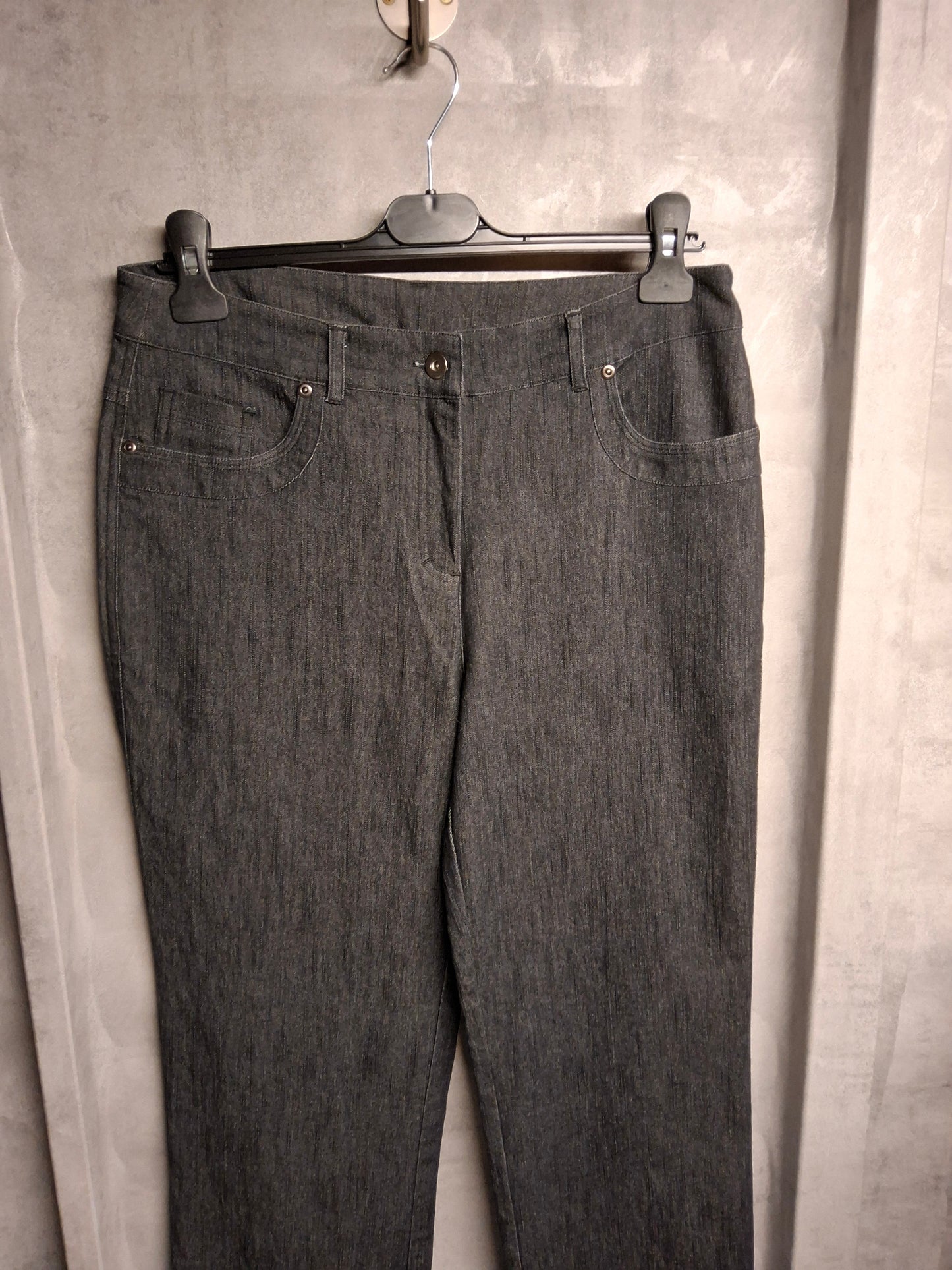 Preview Black Bootcut Jeans – Size 12 – High Waist with Gem Detail