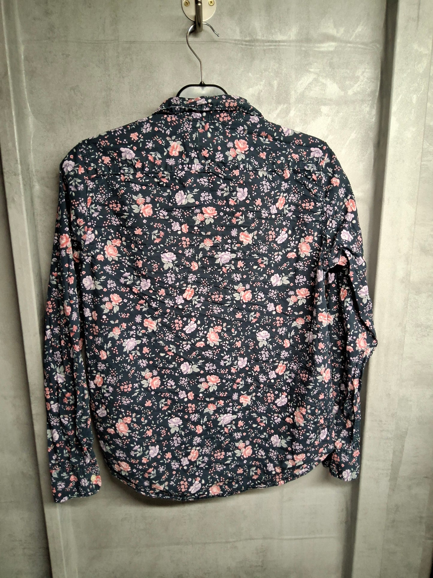 Gap Navy Floral "The Fitted Boyfriend" Long Sleeve Shirt – Size S (UK size 8/10) – 100% Cotton