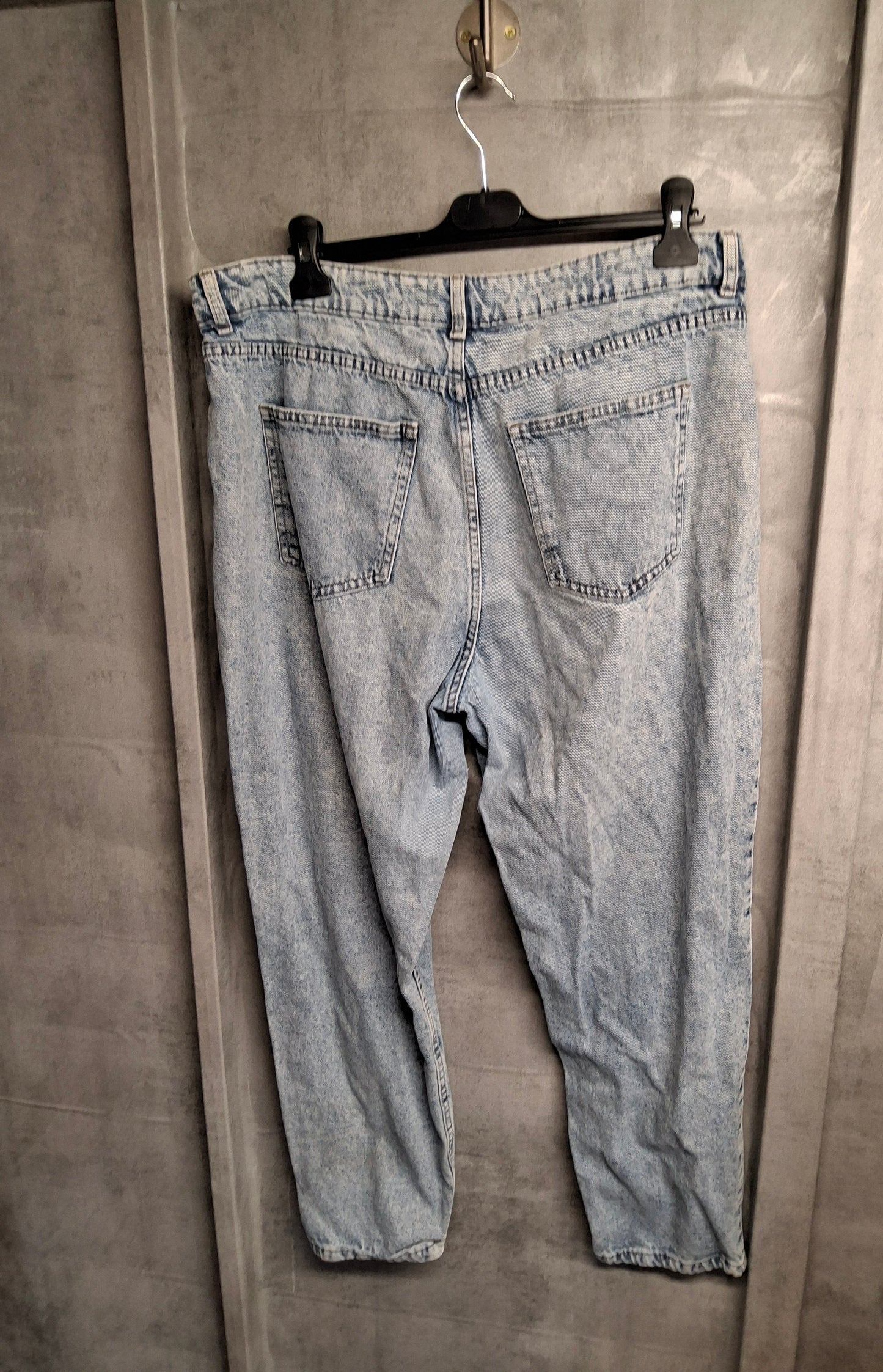 Primark Light Blue High Waist Slim Leg Jeans – Size 18