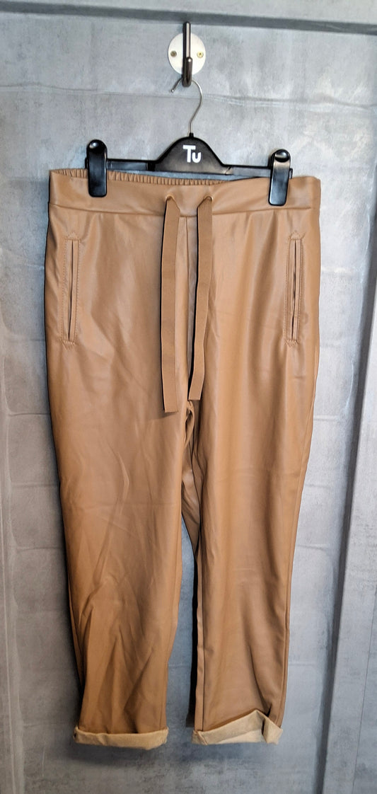 Primark Tan Faux Leather Trousers – Size 14 – High Waist – Pockets – NWT RRP £15
