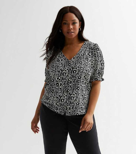 New Look Black & White Floral V-Neck Blouse – Size 16