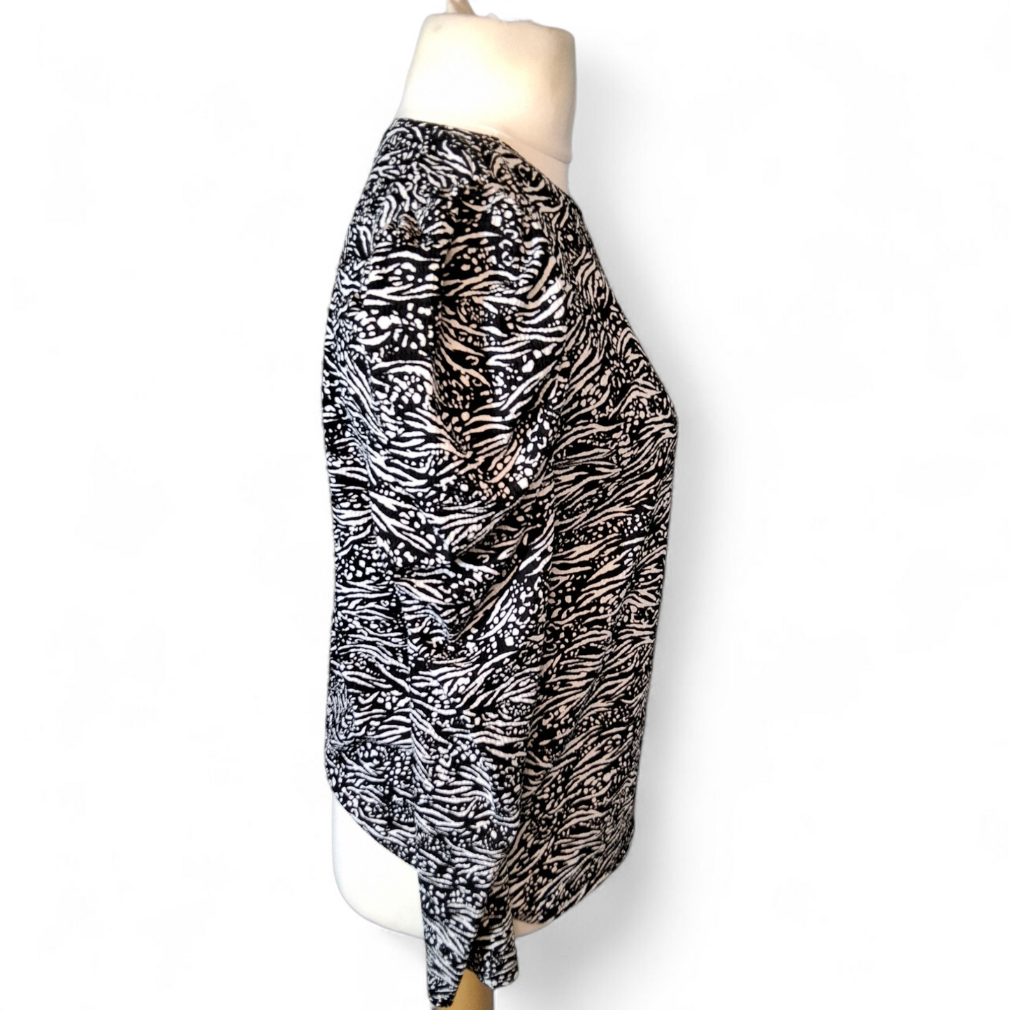 F&F Black & White Animal Print Top – Size 12 – Long Sleeve