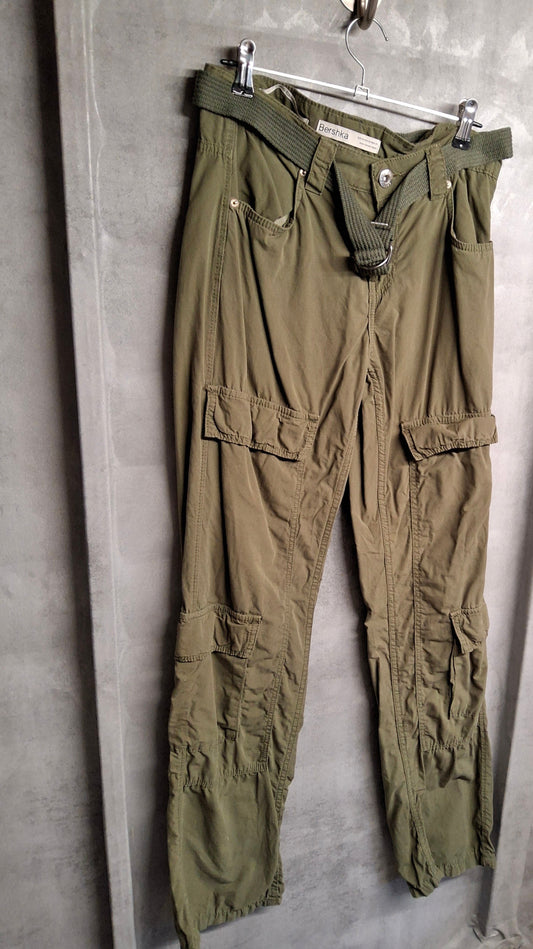 Bershka Khaki Cargo Trousers with Belt | Size 6 | 100% Cotton