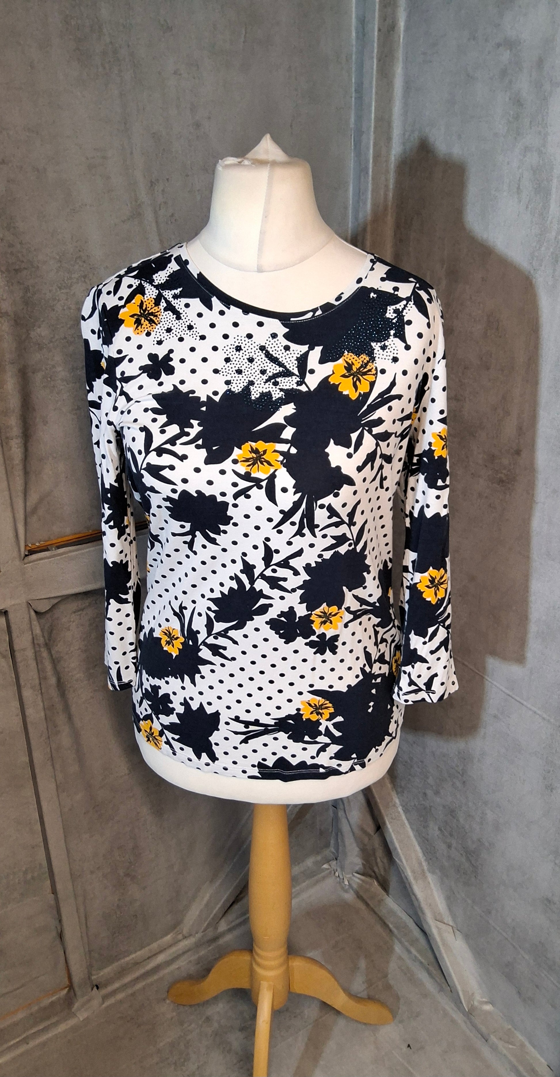 Betty Barclay Yellow, White & Navy 3/4 Sleeve T-Shirt – Size 12 – Viscose