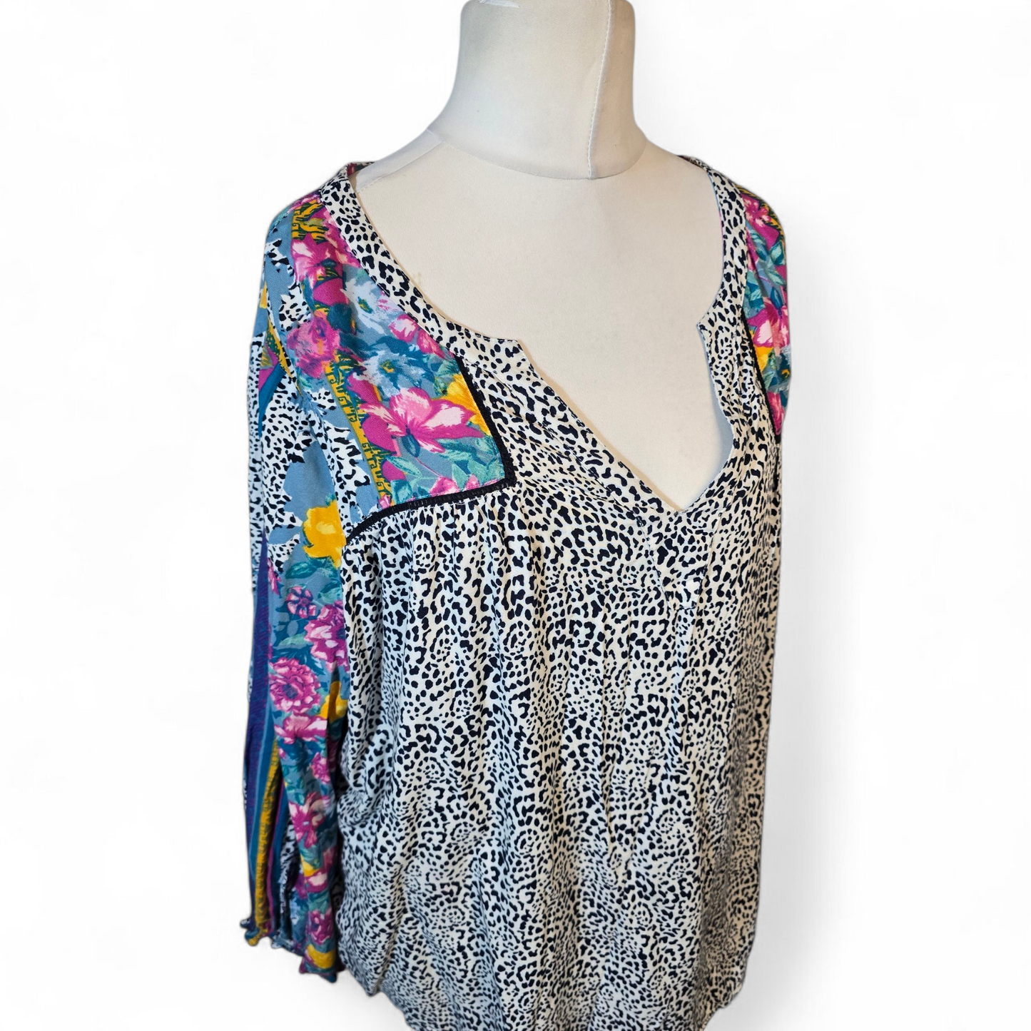 Tu Multicoloured Floral & Animal Print Blouse – Size 22