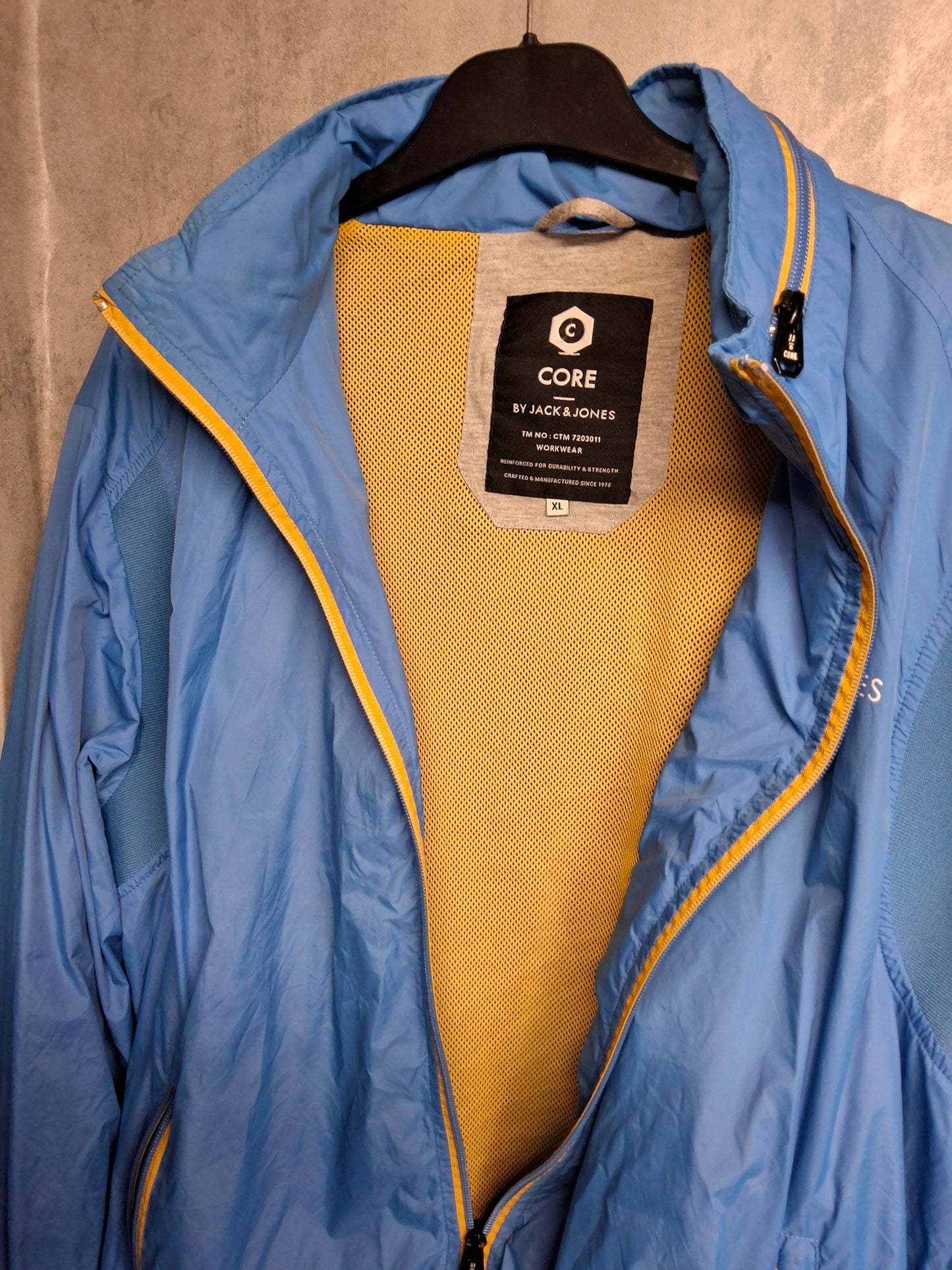 Jack & Jones Core Blue Lightweight Rain Jacket – XL – Hooded & Mesh Lined