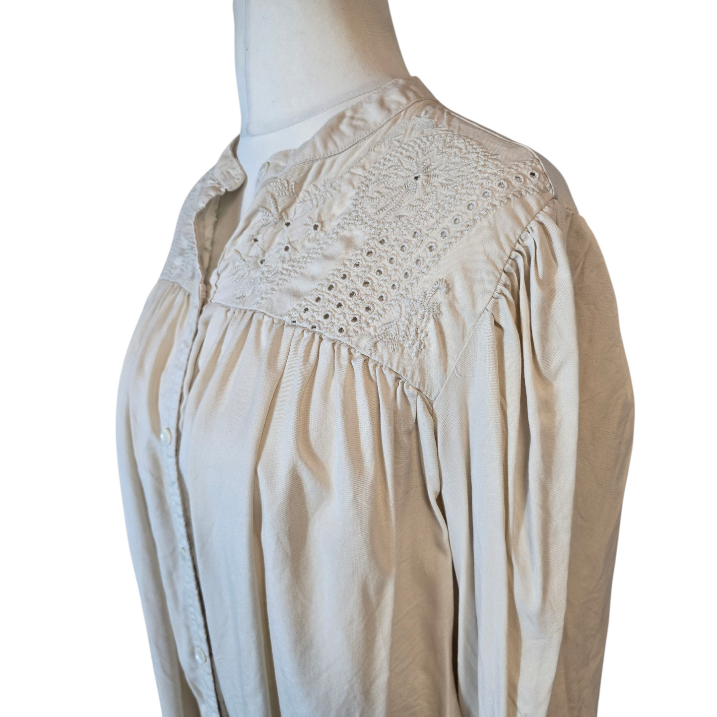 Tu Beige Oversized Lyocell Blouse – Size 18 – Long Sleeve