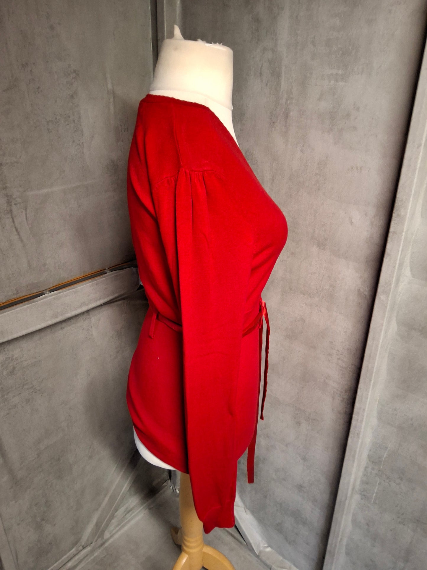 Latina Red Long Sleeve Jumper with Satin Belt – Size L/XL (UK size 12/14)